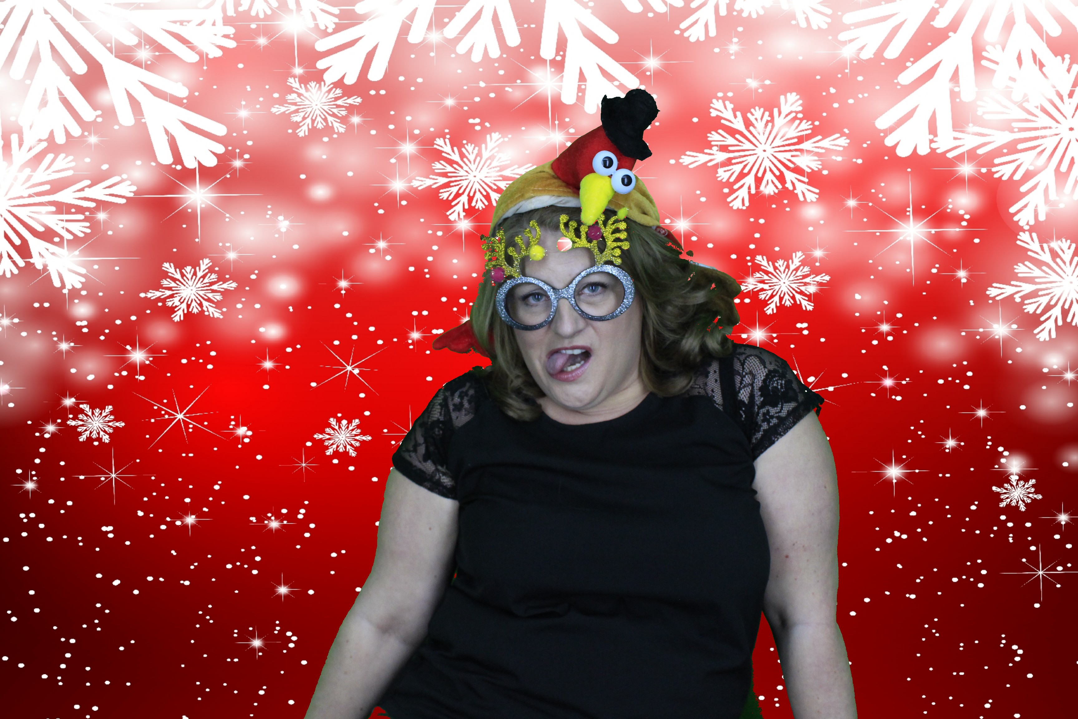 Silvermere Christmas Party  | View more photos from the event at gallery.myphotoboothexperience.co.uk/u/MyPhotoBoothExperienceLtd/Silvermere-Christmas-Party-0